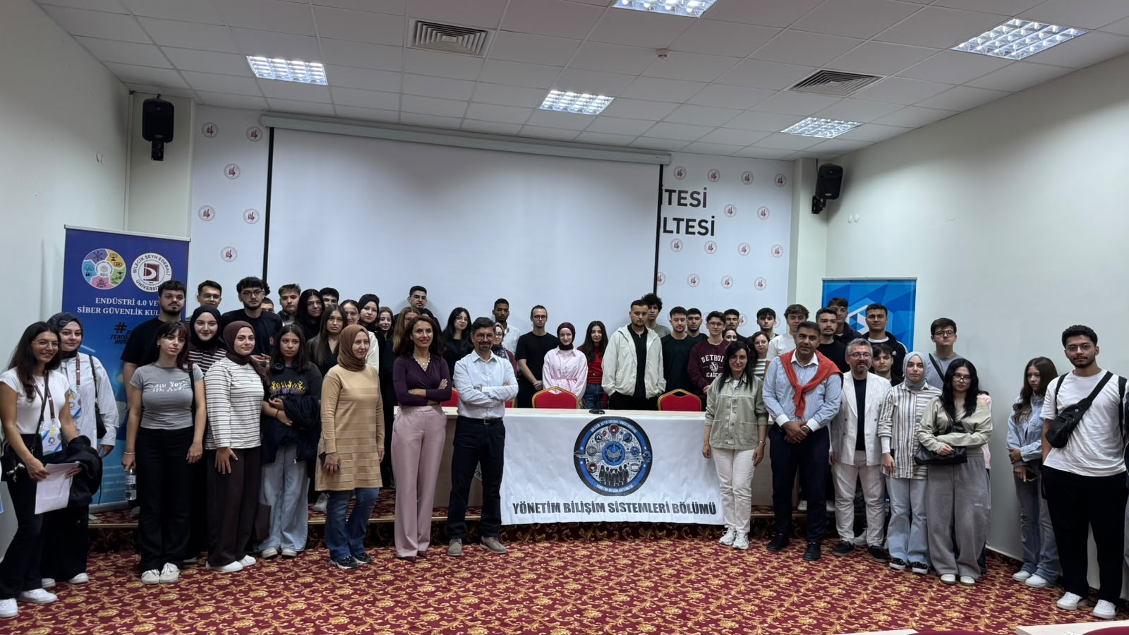 YBS 1. Sınıflar İçin Oryantasyon Programı Gerçekleştirildi